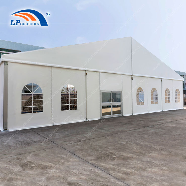 20m warehouse building