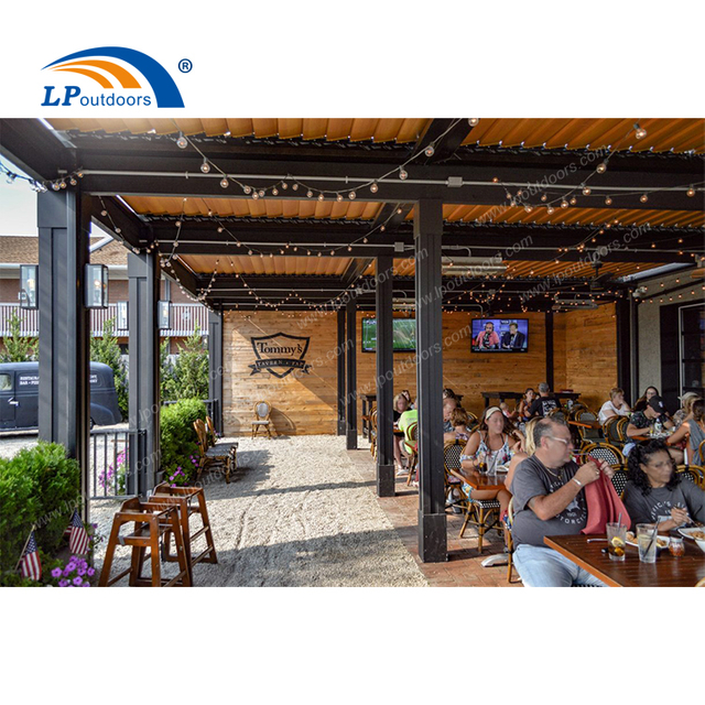 Bioclimatic Sunshade Waterproof Louvered Roof Pergola as Restaurant