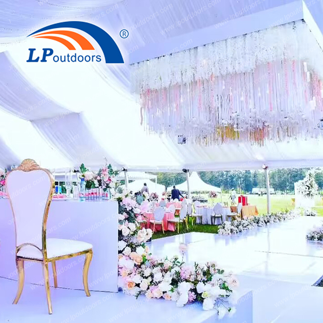 25m clear curved tent-1