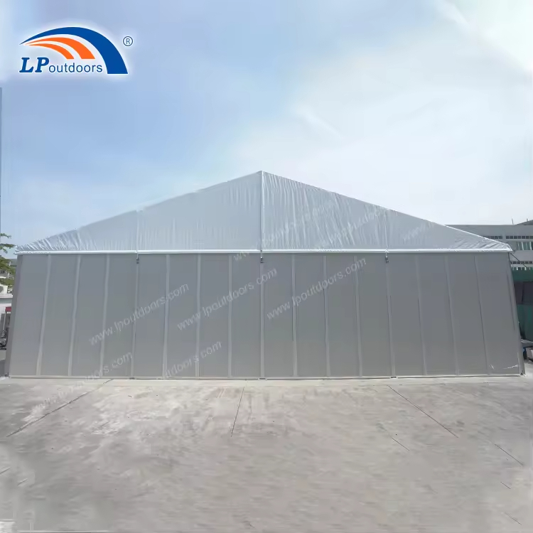 tent with 5.2m sandwich wall