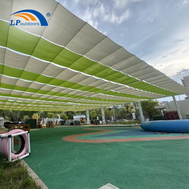 Retractable HDPE Pergola with Durable Shade Sails with Long-Lasting Outdoor Fabric
