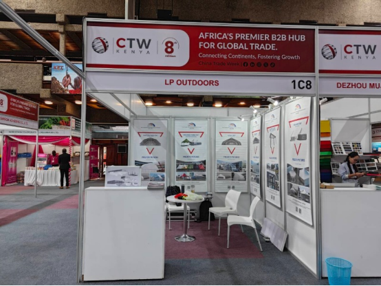 LP Structure booth